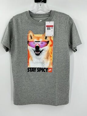 Nike Kids' Sportswear Shiba Photo Graphic T-Shirt Dark Grey Heather, size Large.